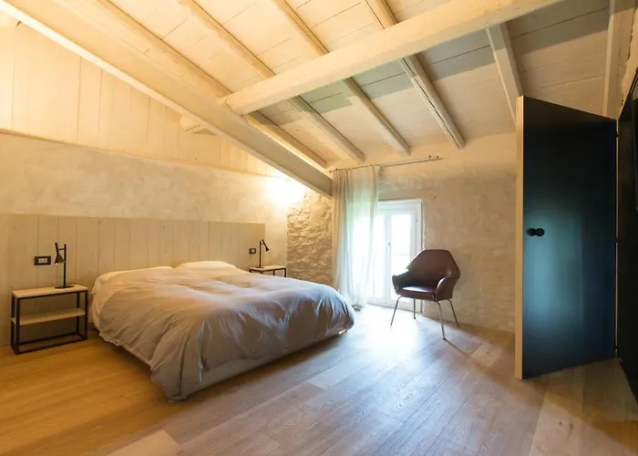 Saccomani 索马坎帕尼亚