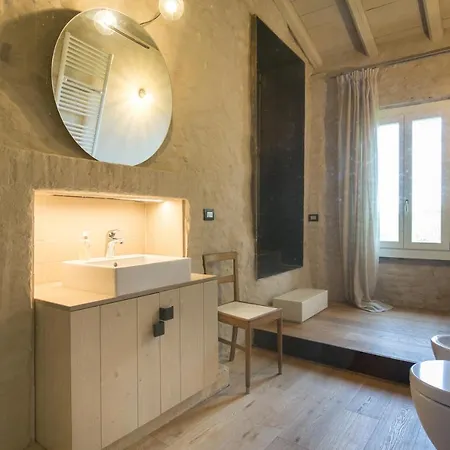 Saccomani Bed & Breakfast