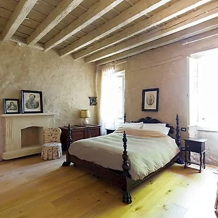 Saccomani *