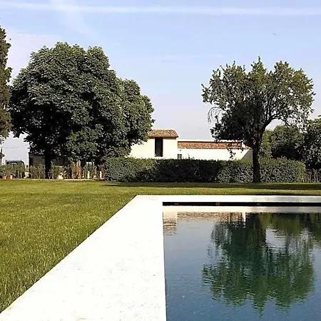 Saccomani Bed & Breakfast