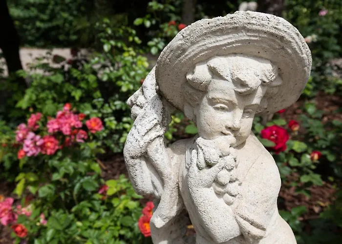 Saccomani Bed and Breakfast *